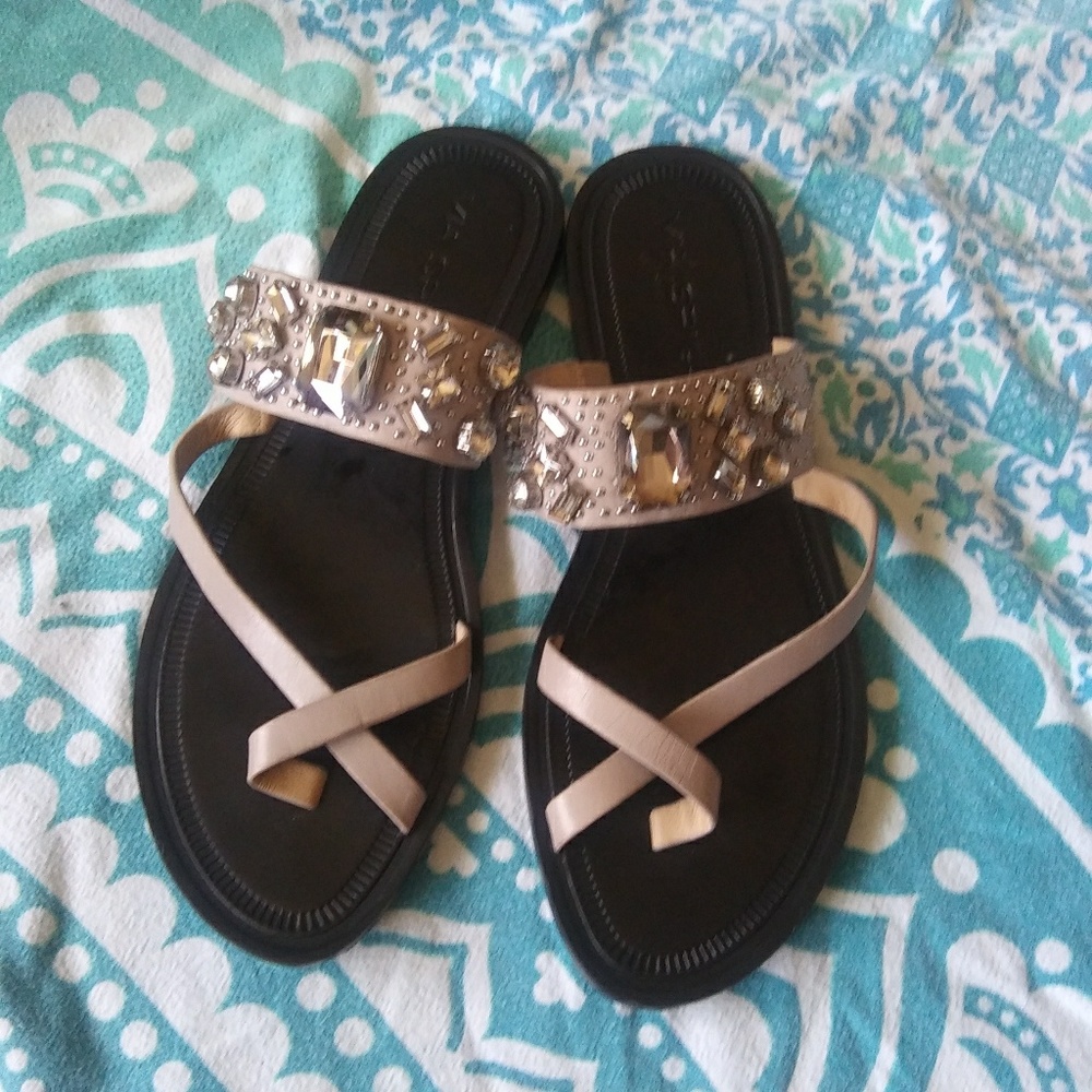 Via Spiga Gwenda Jeweled Leather Sandals Size 7
